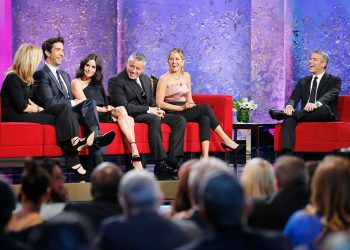 MUST SEE TV: AN ALL-STAR TRIBUTE TO JAMES BURROWS -- Pictured: (l-r) David Schwimmer, Courteney Cox, Matt LeBlanc, Jennifer Aniston, Andy Cohen -- (Photo by: Trae Patton/NBCU Photo Bank/NBCUniversal via Getty Images via Getty Images)