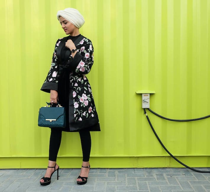 Ubrania zrównoważonej mody: Jak dbać o środowisko i wyglądać stylowo